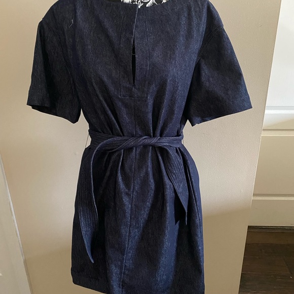 サマーセール‼️Theory Mod Denim Aline Wrap Dress サマーセール‼️Theory Mod Denim Aline Wrap Dress サマー
